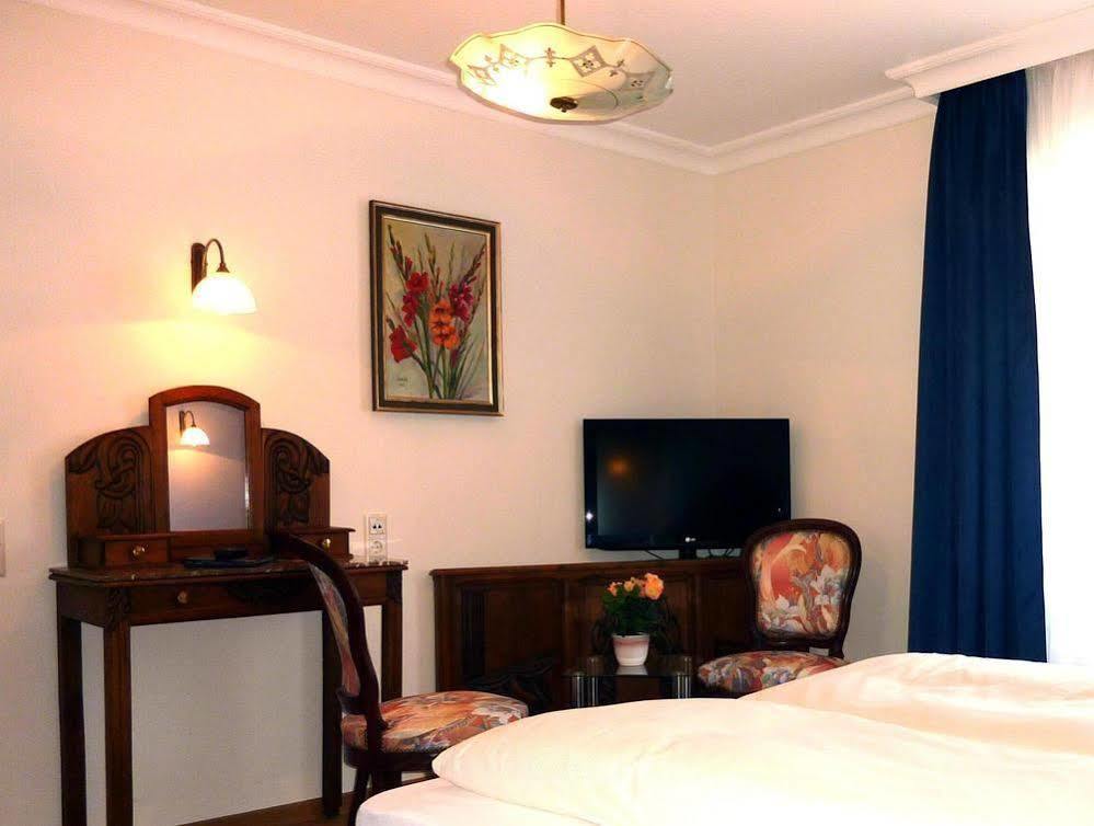 Historisches Genusshotel Loewen 肖普海姆 外观 照片